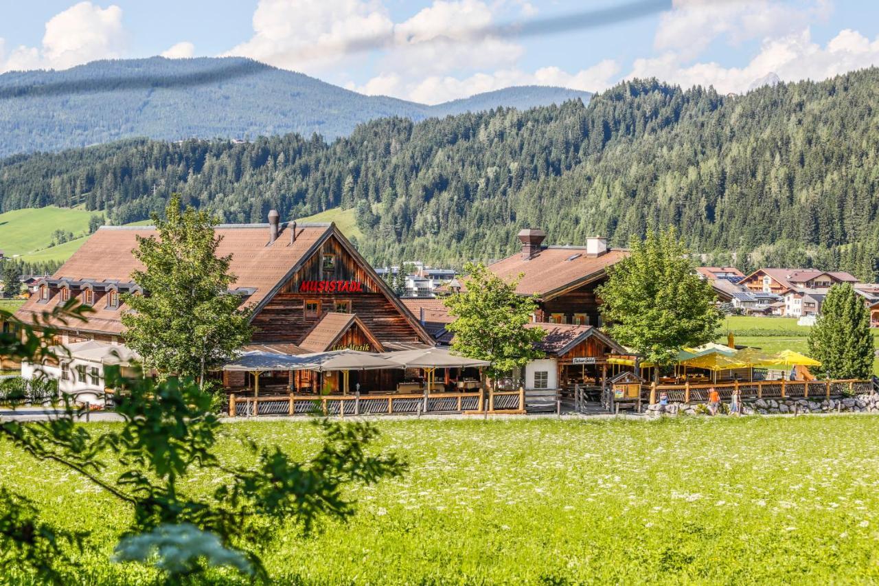 Alpenchalets Flachauer Gutshof 외부 사진
