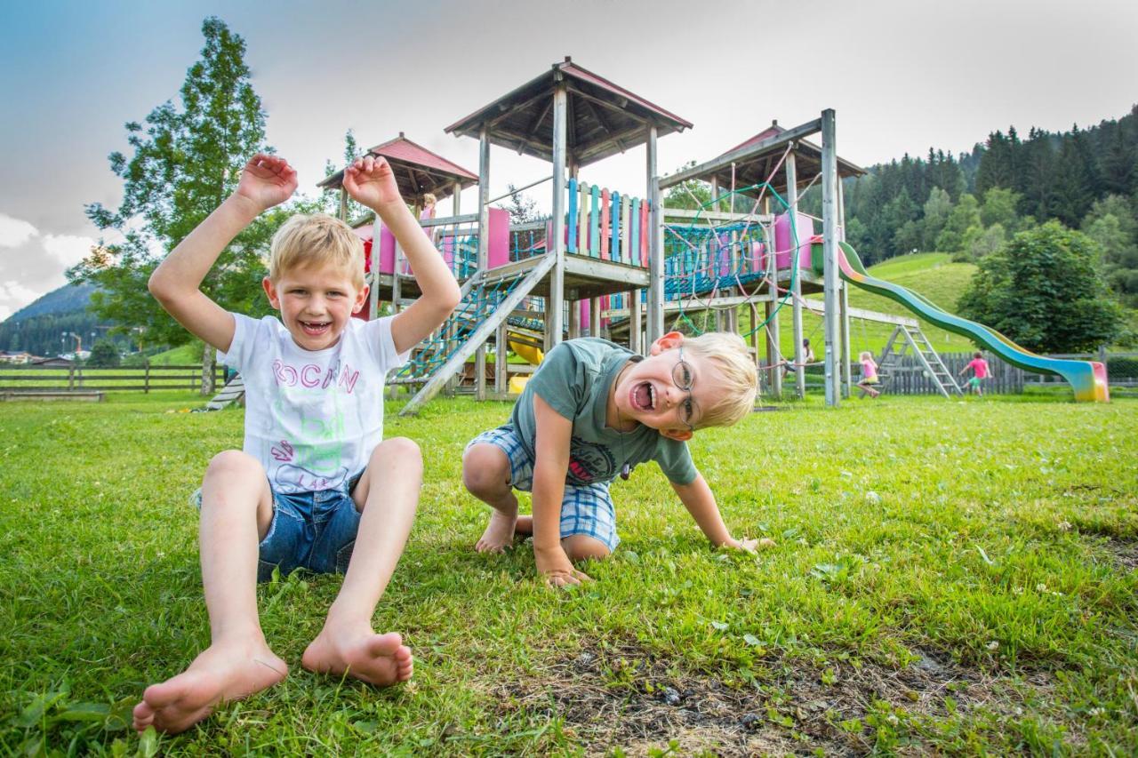 Alpenchalets Flachauer Gutshof 외부 사진